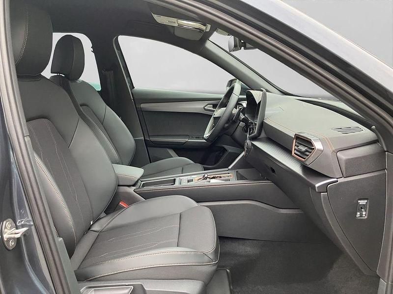 Neu Cupra Formentor 150 PS (110 kW) 2026 Grau SUV