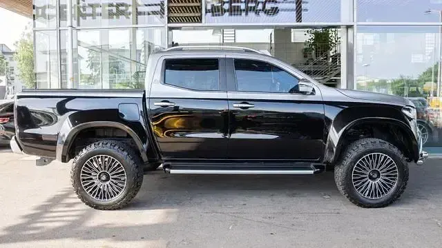 Gebraucht Mercedes X350 258 PS (189 kW) 2019 Schwarz Pickup