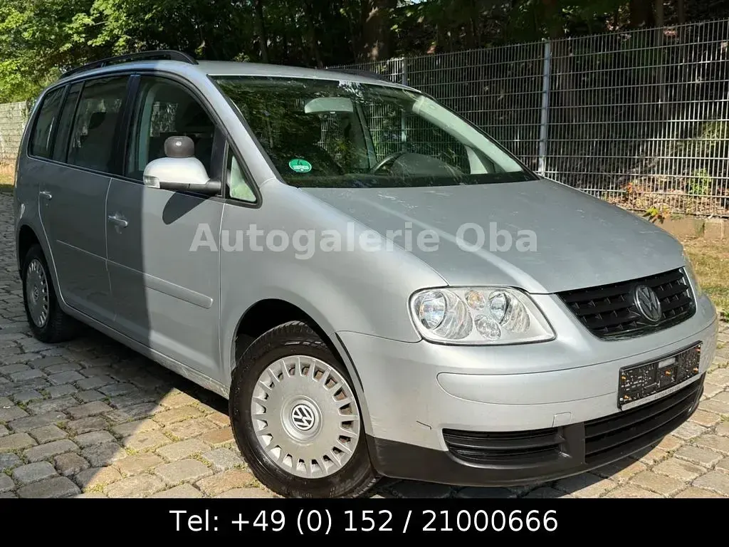 Gebraucht VW Touran Trendline 140 PS (102 kW) 2004 Silber Van / Kleinbus