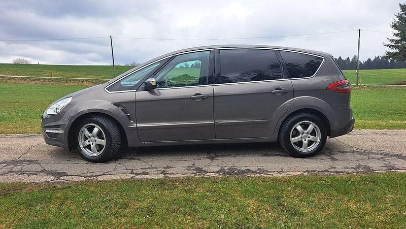 Gebraucht Ford S-MAX S 200 PS (147 kW) 2013 Grau Van / Kleinbus