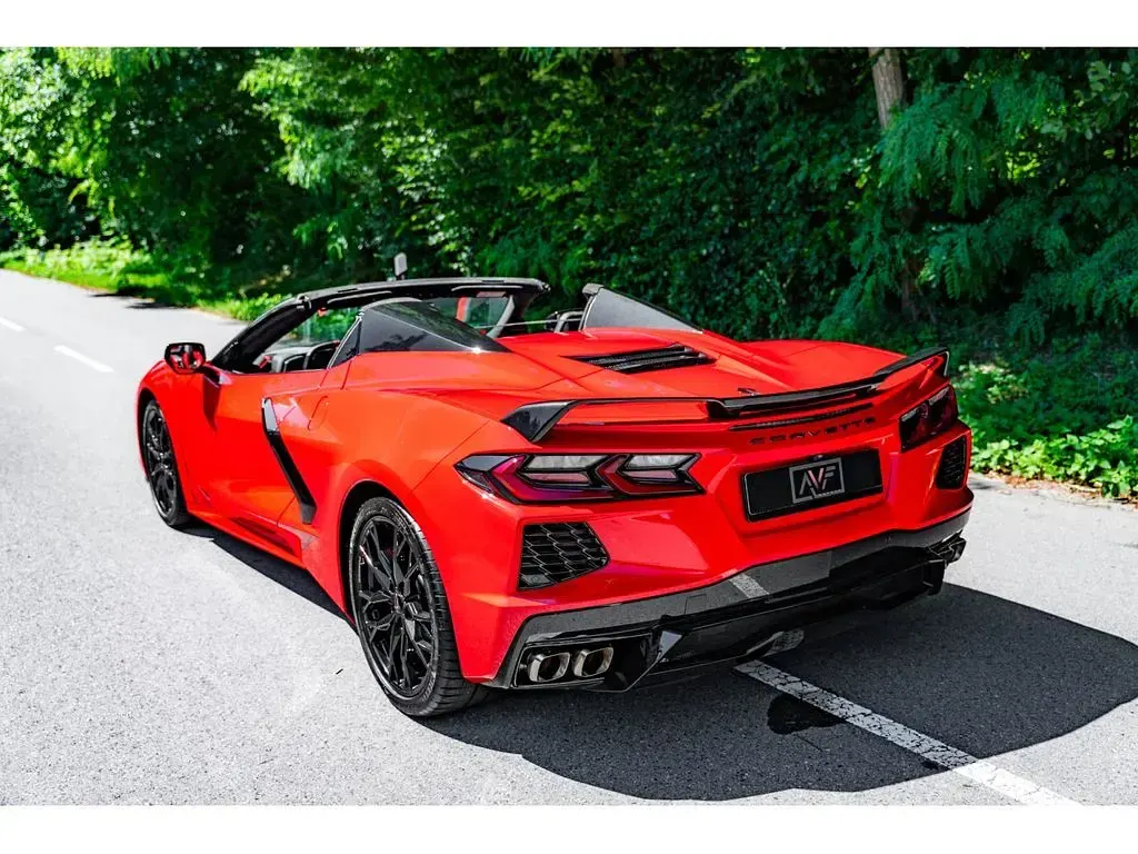 Gebraucht Corvette Stingray 481 PS (353 kW) 2023 Rot Cabrio