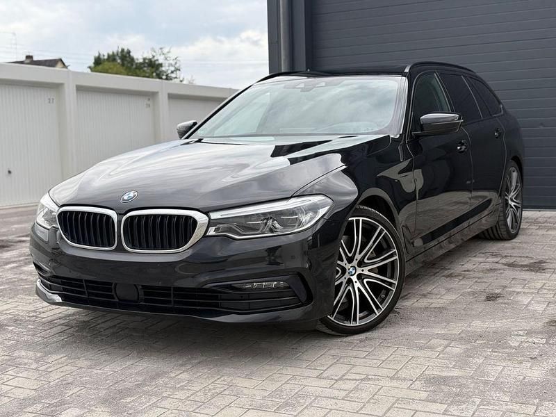 Schwarz Gebraucht 2020 BMW 540 Sport Line Limousine | 34.990 € (Etwas zu teuer) - Bild 1/4