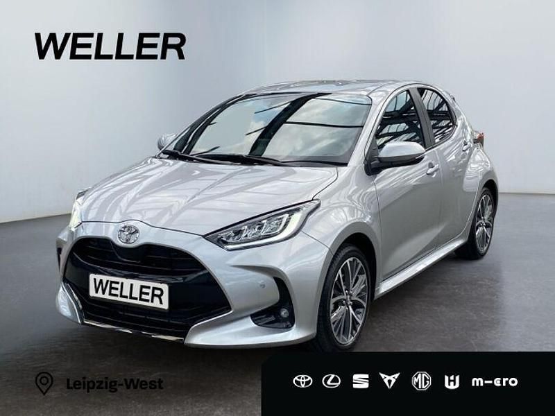 Silber Gebraucht 2024 Toyota Yaris Hybrid Style Kleinwagen | 25.990 € (Fairer Preis) - Bild 1/3