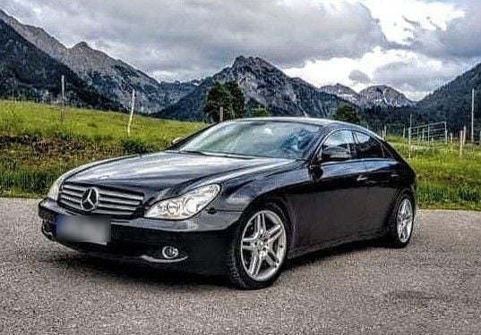Schwarz Gebraucht 2006 Mercedes CLS320 Coupé | 6.900 € (Fairer Preis) - Bild 1/4