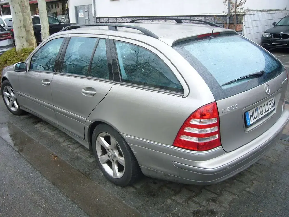 Gebraucht Mercedes C200 Avantgarde 163 PS (119 kW) 2007 Bronze Kombi