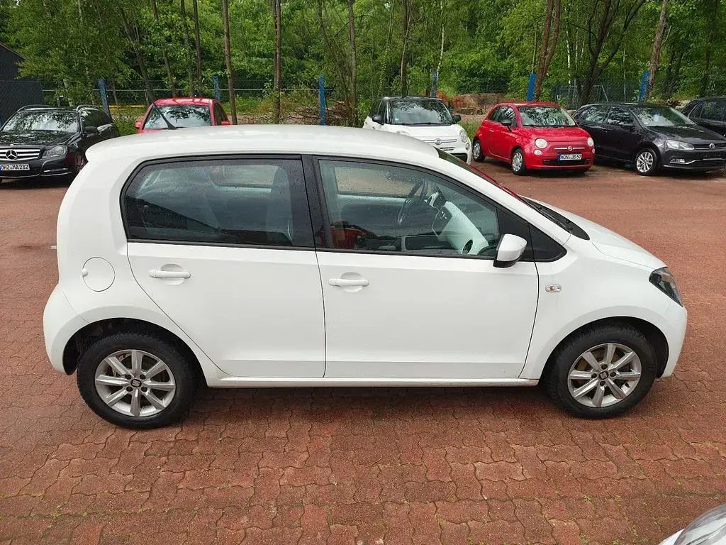 Gebraucht Seat Mii Chic 60 PS (44 kW) 2017 Weiß Kleinwagen