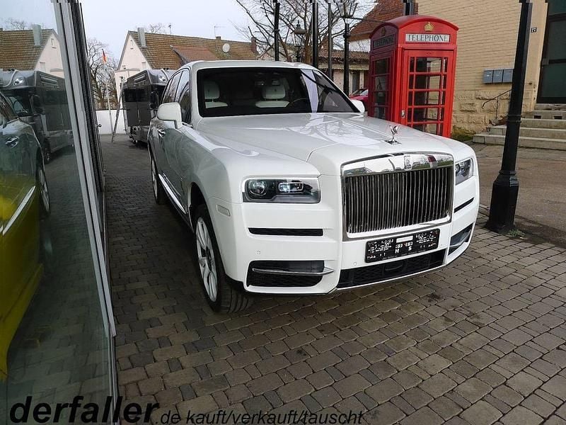 Gebraucht Rolls Royce Cullinan 571 PS (419 kW) 2019 Weiß SUV
