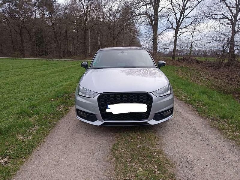 Gebraucht Audi A1 Basis 116 PS (85 kW) 2016 Grau Kleinwagen
