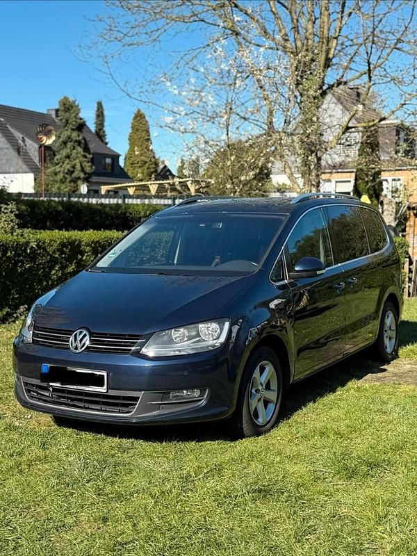Gebraucht VW Sharan 140 PS (102 kW) 2012 Blau Van / Kleinbus
