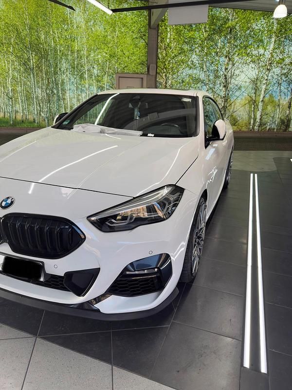 Gebraucht BMW 220 M Sport 190 PS (139 kW) 2020 Weiß Coupé