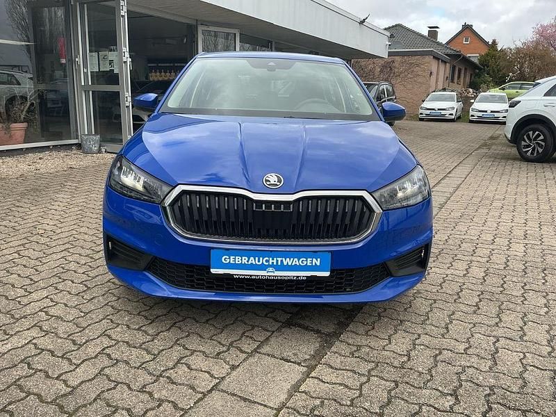 Gebraucht Skoda Fabia Active 65 PS (47 kW) 2022 Blau Kleinwagen