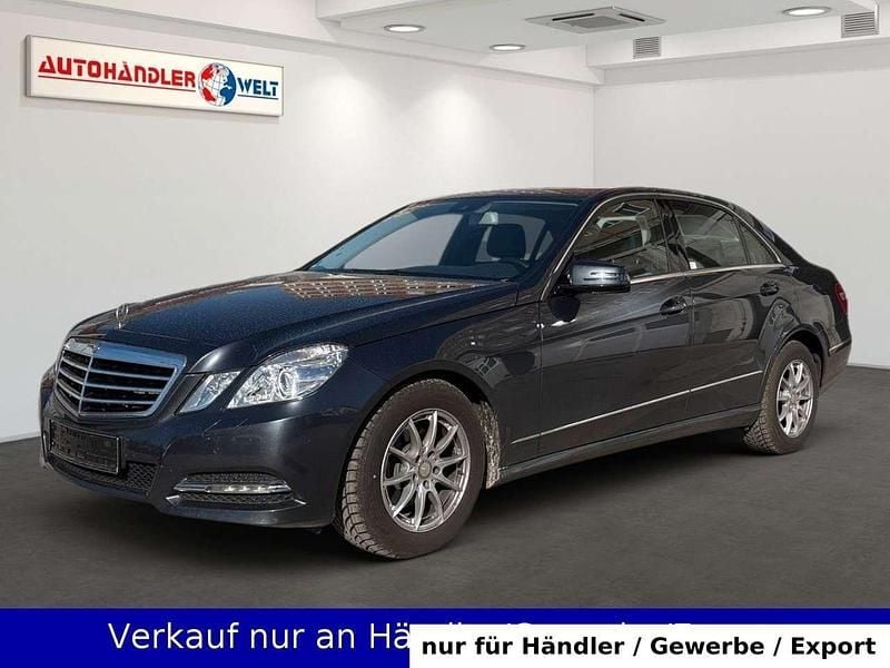 Gebraucht Mercedes E200 184 PS (135 kW) 2013 Grau Limousine