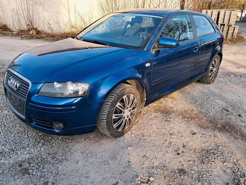 Gebraucht Audi Coupé 2006 Blau Coupé