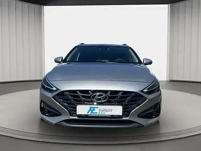 Gebraucht Hyundai i30 160 PS (117 kW) 2023 Silber Kombi