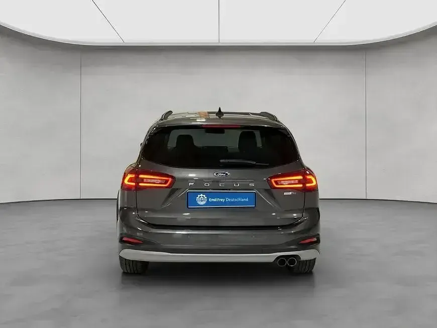 Używany Ford Focus Active X 155 KM (114 kW) 2023 Szary Kombi