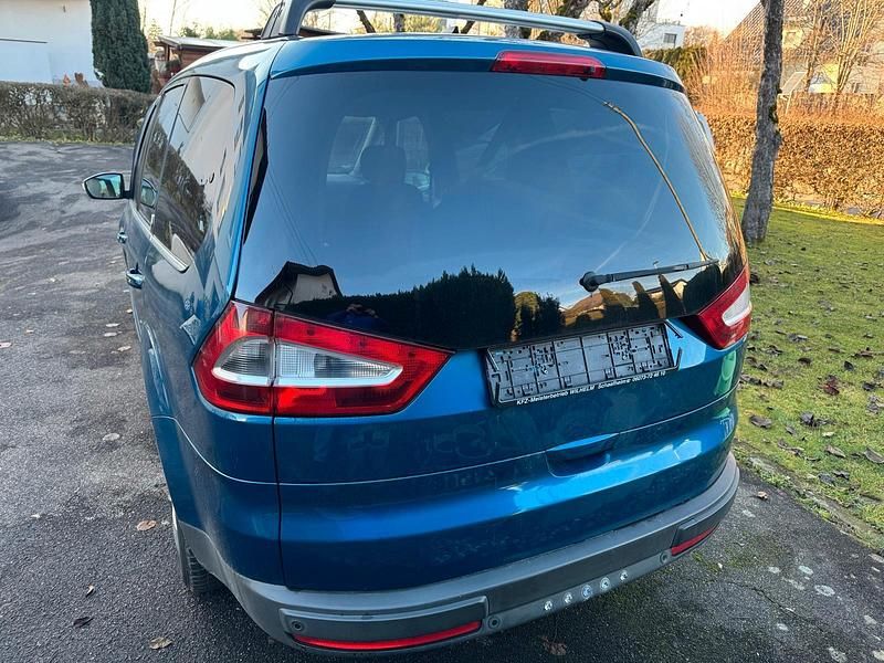 Gebraucht Ford Galaxy 160 PS (117 kW) 2007 Blau Van / Kleinbus