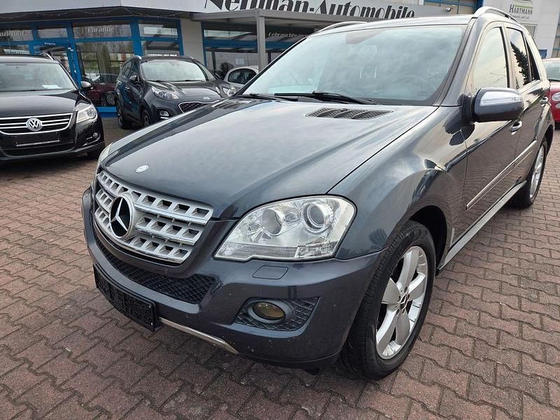 Gebraucht Mercedes ML350 272 PS (200 kW) 2010 Grau SUV