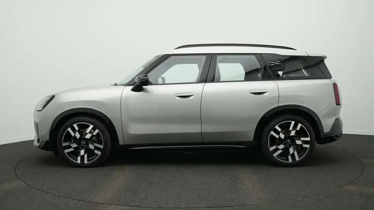 Gebraucht Mini Cooper D Countryman 163 PS (119 kW) 2025 Grau SUV