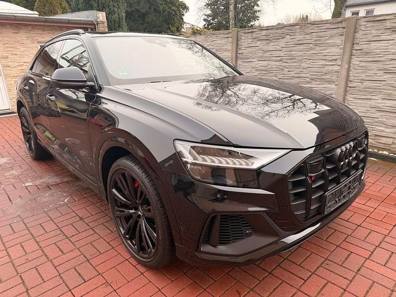 Gebraucht Audi SQ8 Sport 435 PS (319 kW) 2020 Orcaschwarz/deep black SUV