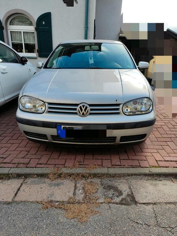 Silber Gebraucht 1999 VW Golf IV Edition Kleinwagen | 1.490 € (Guter Preis) - Bild 1/4