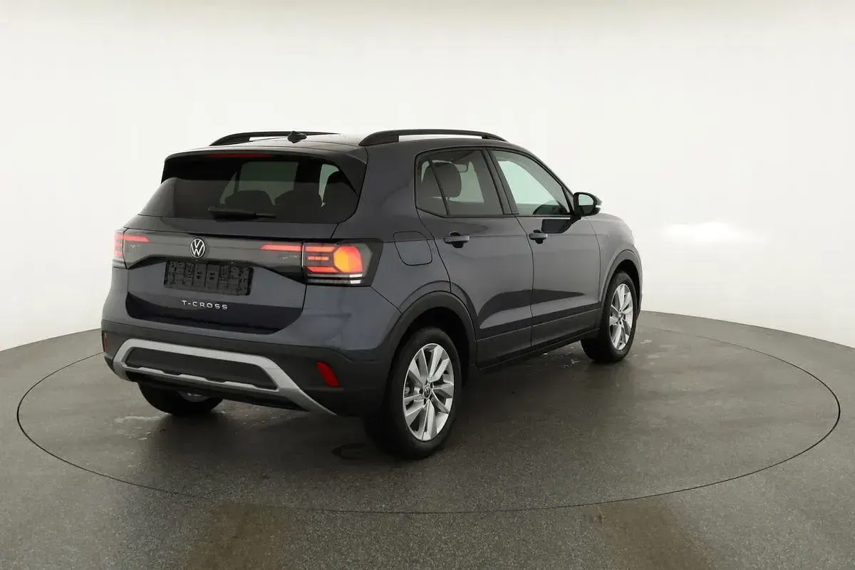 Neu VW T-Cross Life 116 PS (85 kW) 2025 Rauch grau metallic SUV