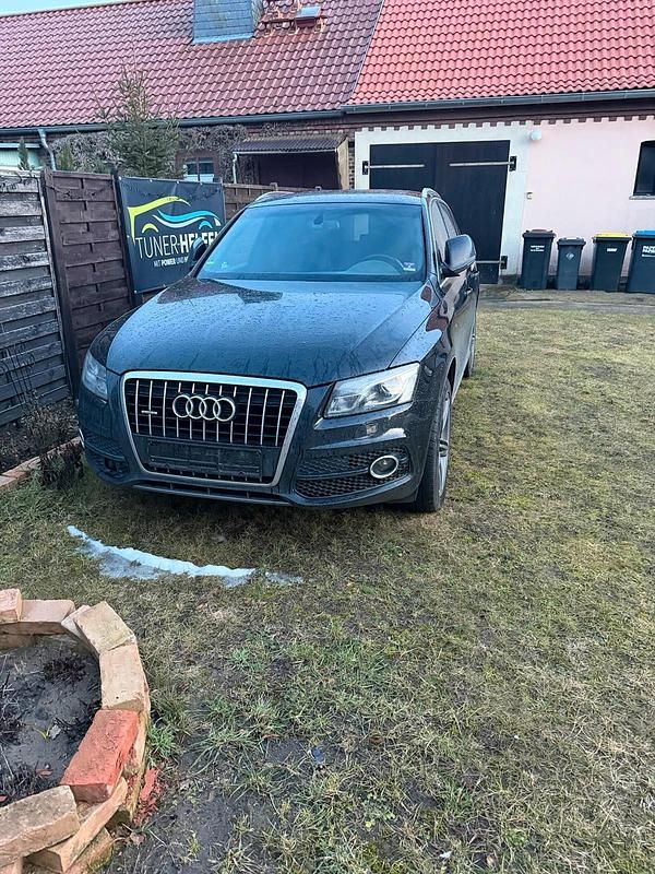 Gebraucht Audi Q5 239 PS (175 kW) 2010 Schwarz SUV
