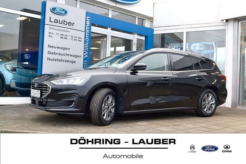Neu Ford Focus Titanium 125 PS (91 kW) 2025 Agate black Kombi