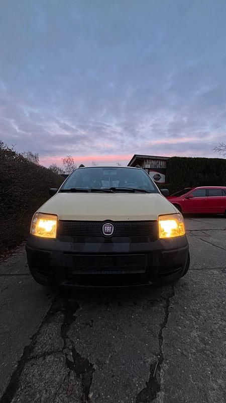 Gebraucht Fiat Panda 55 PS (40 kW) 2009 Gelb Kleinwagen