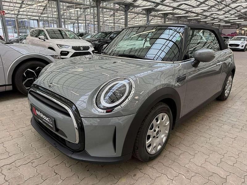 Gebraucht Mini One Cabriolet Essential 102 PS (75 kW) 2022 Moonwalk grey (metallic) Cabrio