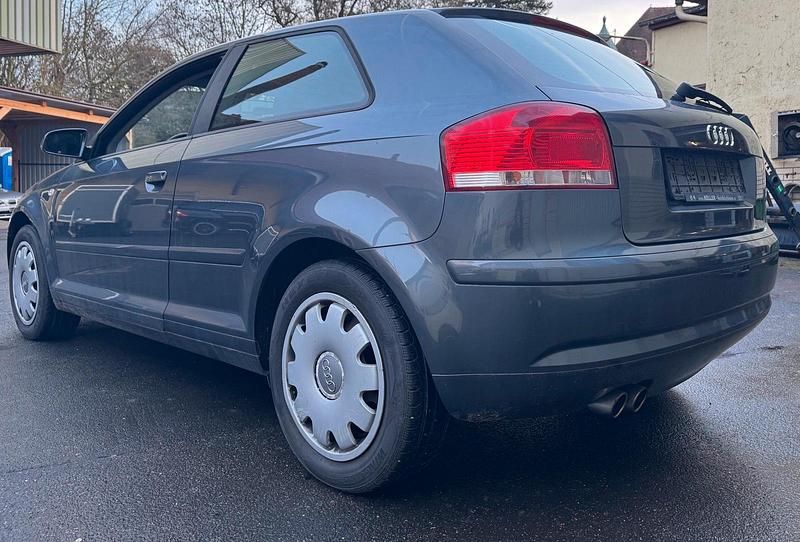 Gebraucht Audi A3 125 PS (91 kW) 2008 Grau Kleinwagen