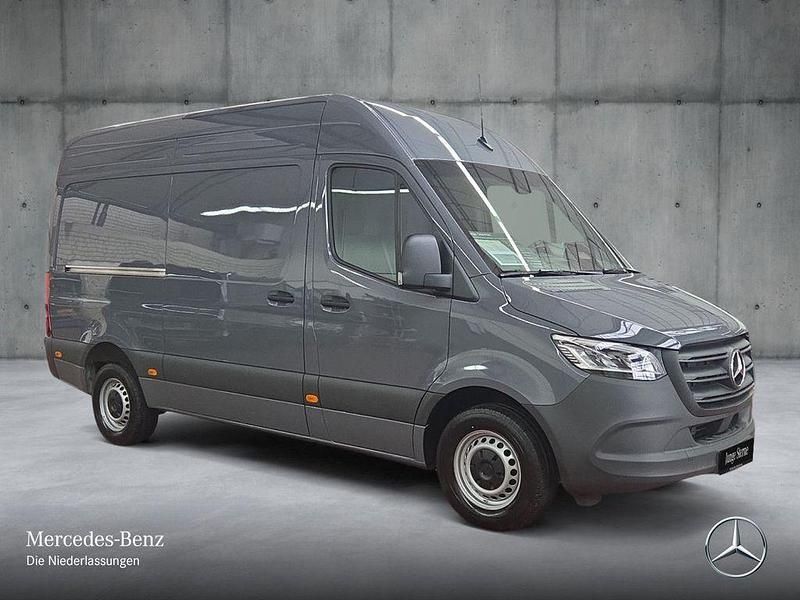 Neu Mercedes Sprinter 170 PS (125 kW) 2026 Grau Van