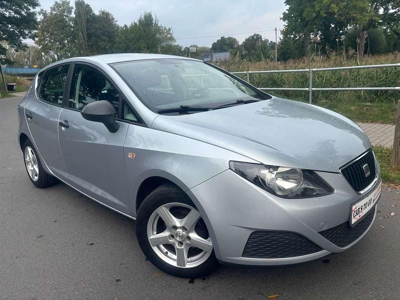 Gebraucht Seat Ibiza Reference 69 PS (50 kW) 2010 Silber Kleinwagen