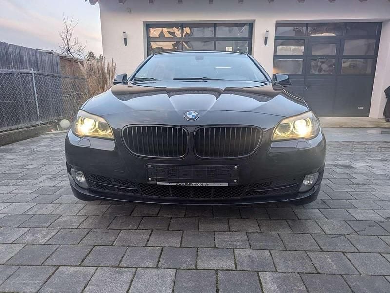 Gebraucht BMW 535 306 PS (225 kW) 2010 Black sapphire metallic Limousine