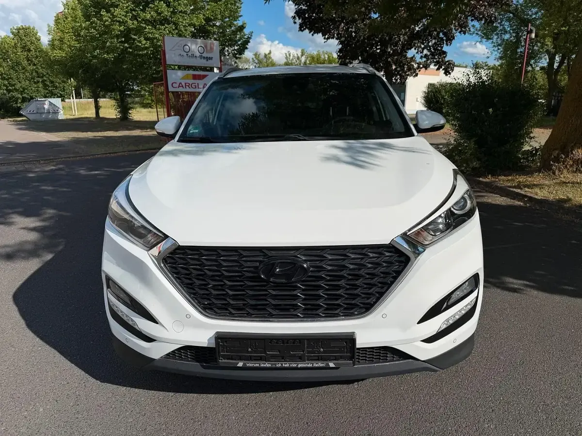 Gebraucht Hyundai Tucson 132 PS (97 kW) 2018 Weiß SUV