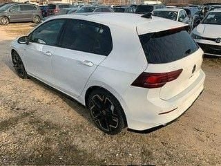 Neu VW Golf VIII R-line Plus 150 PS (110 kW) 2026 Weiß Limousine