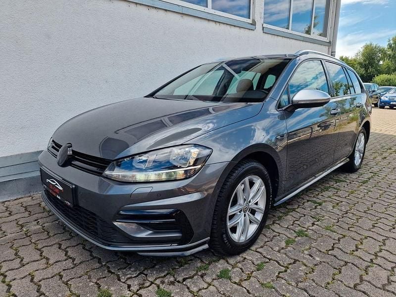 Grau Gebraucht 2020 VW Golf VII R-line Kombi | 14.990 € (Guter Preis) - Bild 1/4