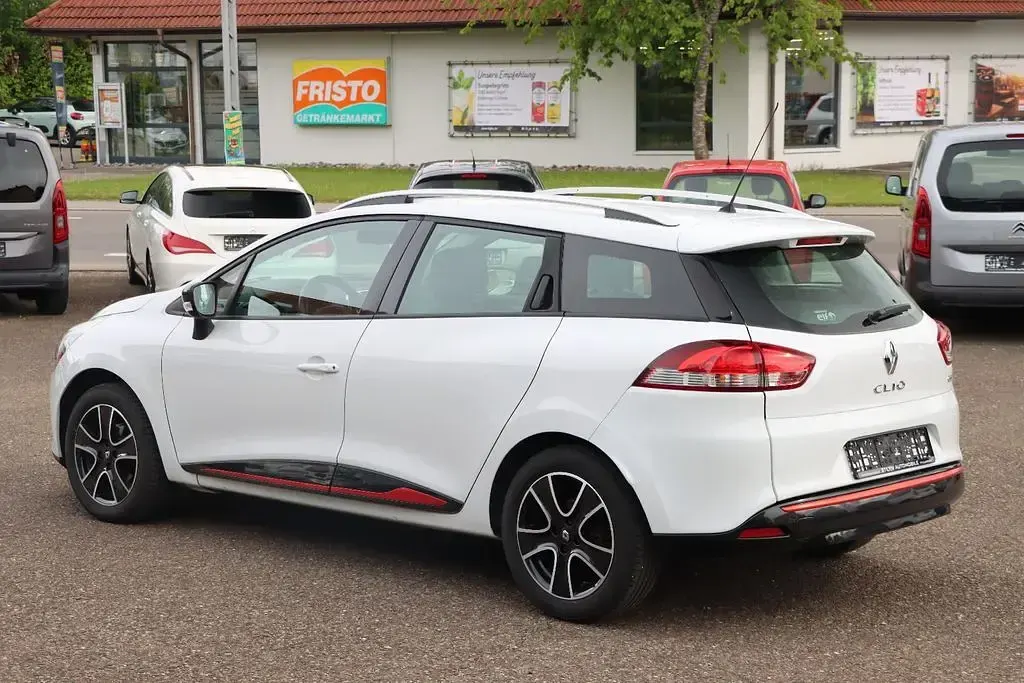 Gebraucht Renault Clio IV Dynamique 90 PS (66 kW) 2015 Weiß Limousine