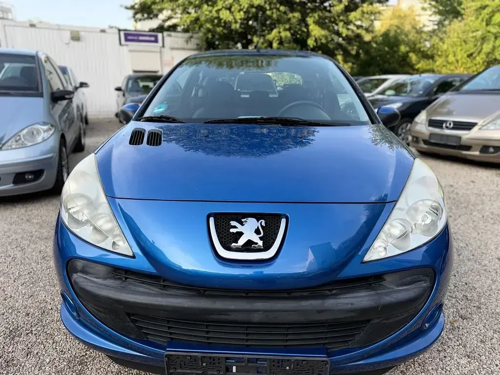 Gebraucht Peugeot 206+ 75 PS (55 kW) 2009 Blau Kleinwagen