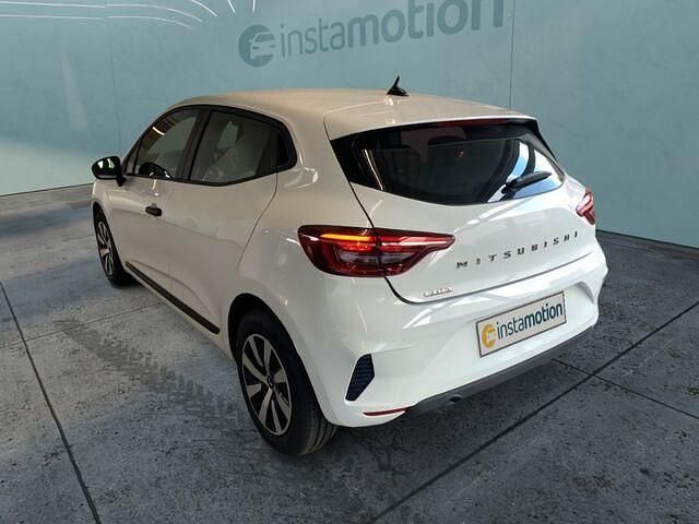 Gebraucht Mitsubishi Colt 67 PS (49 kW) 2024 Weiß Limousine
