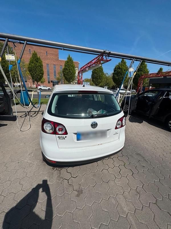 Gebraucht VW Golf Plus Cross 80 PS (58 kW) 2007 Weiß Van / Kleinbus