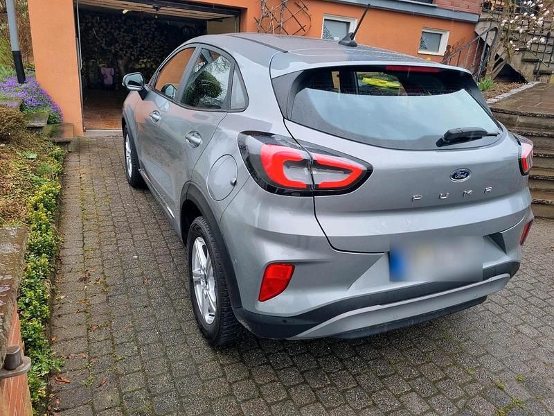 Gebraucht Ford Puma Titanium 125 PS (91 kW) 2020 Gold SUV