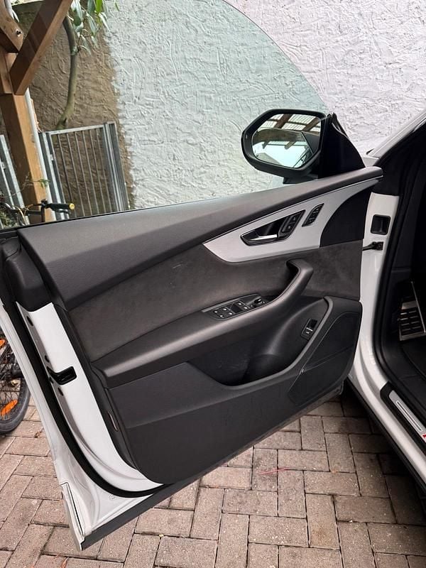 Gebraucht Audi SQ8 Ambiente 435 PS (319 kW) 2020 Weiß SUV