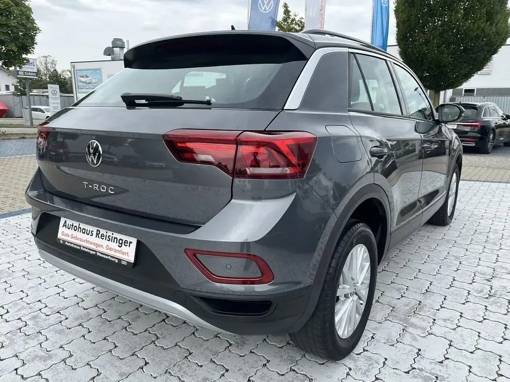 Gebraucht VW T-Roc Life 150 PS (110 kW) 2022 Grau SUV