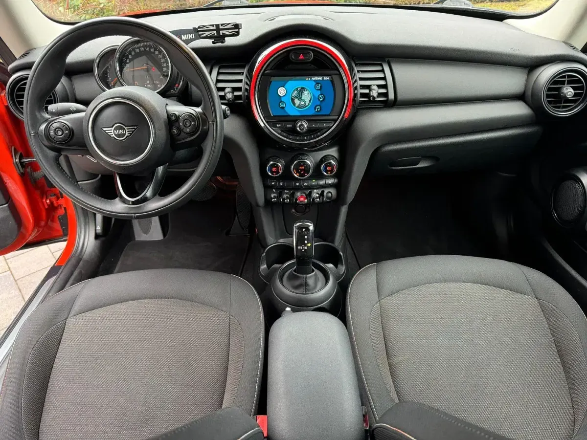 Gebraucht Mini ONE 102 PS (75 kW) 2019 Orange Kleinwagen