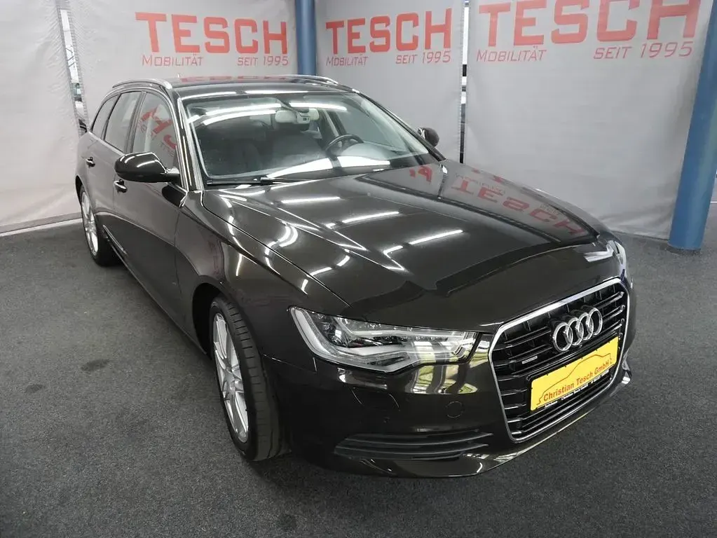Gebraucht Audi A6 Comfort 245 PS (180 kW) 2012 Schwarz Kombi