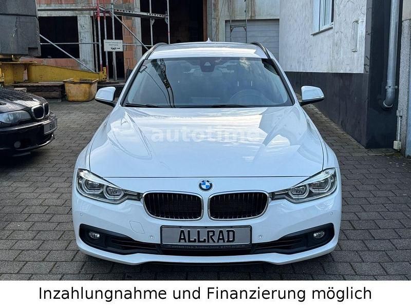 Second-hand BMW 330 Advantage 258 CP (189 kW) 2015 Alb Break