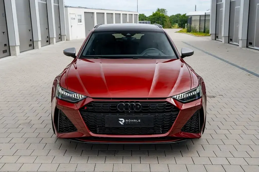 Gebraucht Audi RS6 Performance 630 PS (463 kW) 2026 Rot Limousine