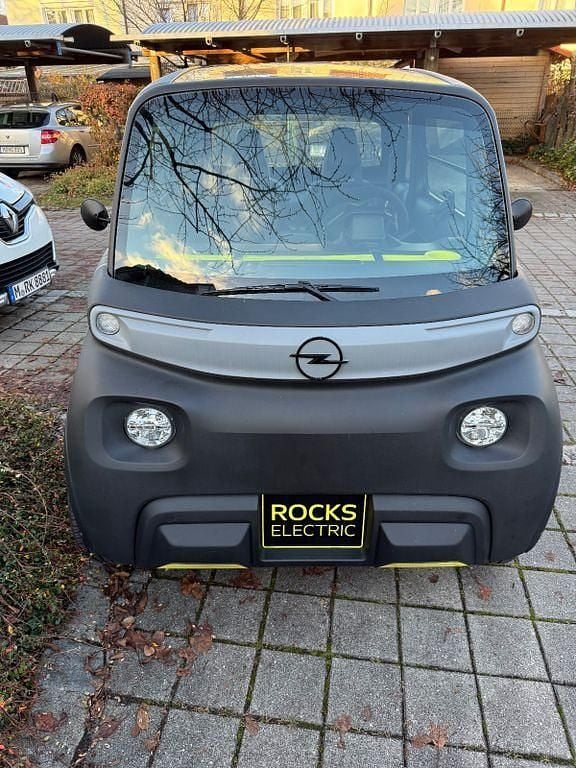 Grau Gebraucht 2023 Opel Rocks-e Rocks Kleinwagen | 8.290 € - Bild 1/4