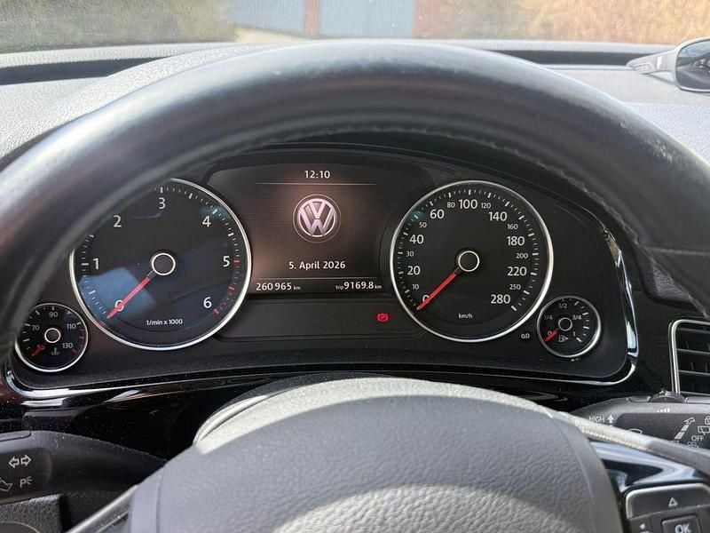 Gebraucht VW Touareg 204 PS (150 kW) 2014 Weiß SUV