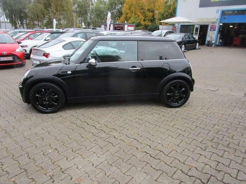 Usata Mini Cooper 90 CV (66 kW) 2005 Nero Utilitaria